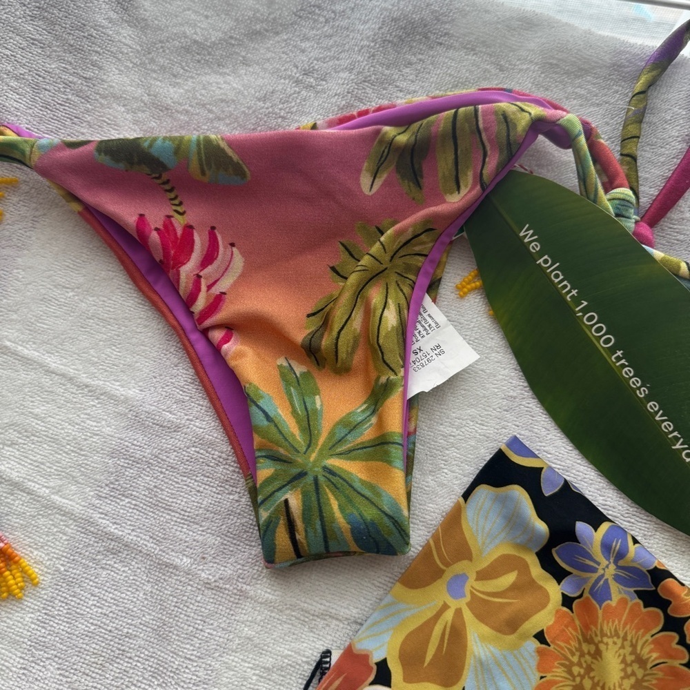 ✨Bundle ✨L*Space farm Rio Mint Green Bikini Bottom XS 3 pieces nwt - Picture 2 of 11
